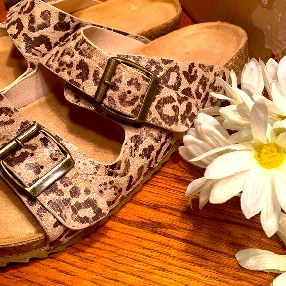 🐆Leopard footbed SANDALS Faux Birkenstock style Size 8.5 in Taupe & Brown - Picture 5 of 12